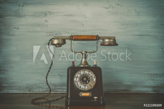 Picture of Old black telephone